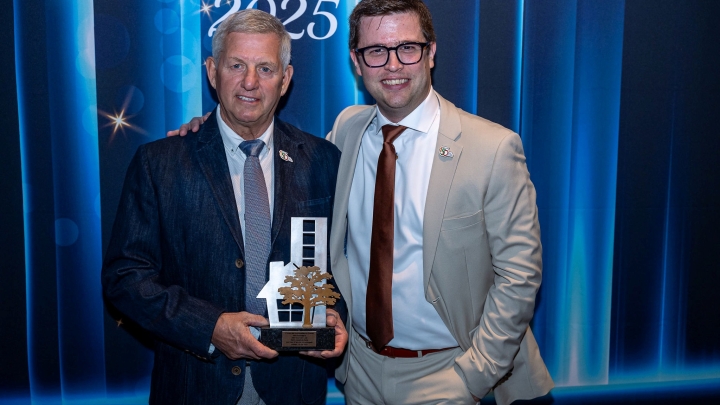 Jean-Guy Cournoyer, 30 ans de carrière politique